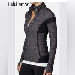 Lululemon Run Your Heart Out 3/4 Zip Pullover Heather Grey/Black size 4